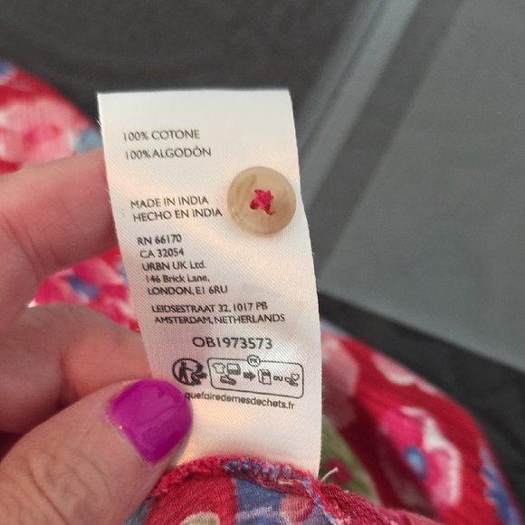 EUC Pilcro Anthropologie XL Red Floral Blouse - Picture 6 of 6